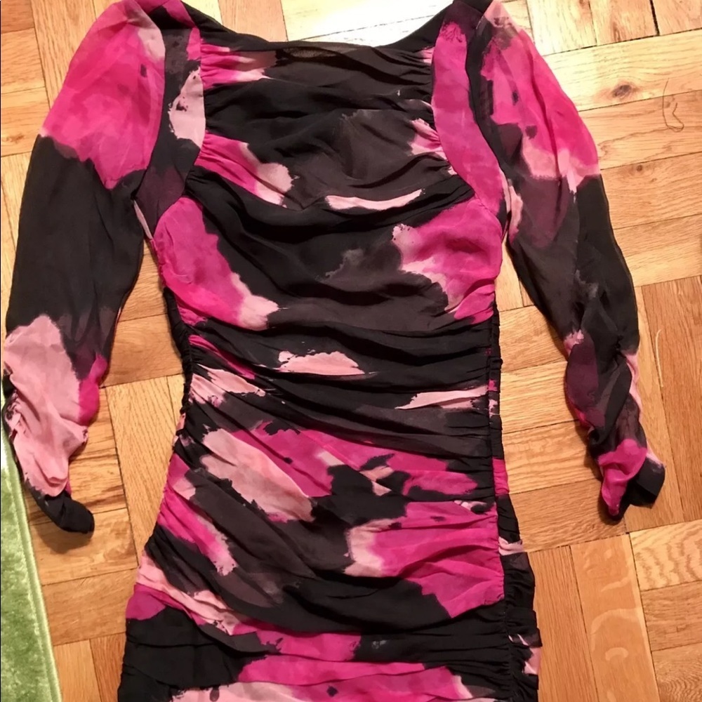 Diane Von Furstenberg Keena Ruched Silk Floral Chiffon Dress - Picture 2 of 5